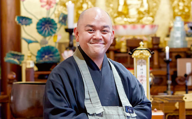 伝燈院 赤坂浄苑 副住職 角田賢隆