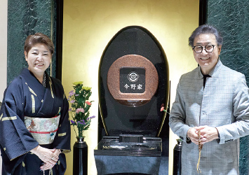 記事「蓮の華のように清らかで、心をほっと和ませてくれる 墓苑です。」の画像